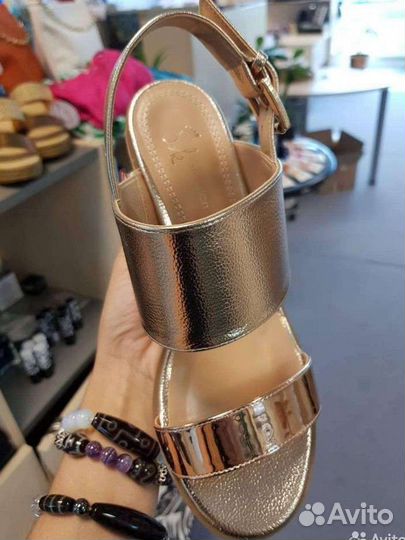 Босоножки женские 37 размер