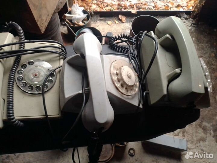 Старый телефон