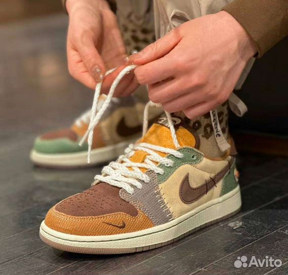 Кроссовки Nike Air Jordan 1 Retro Low OG Zion