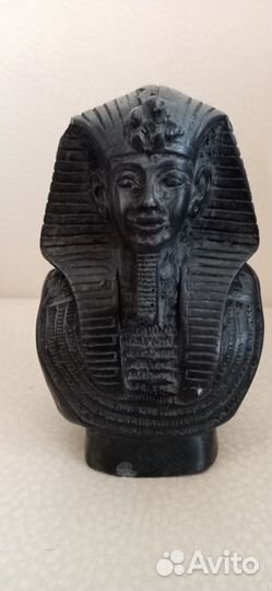 Статуэтка. Бюст Нефертити. Тутанхамон