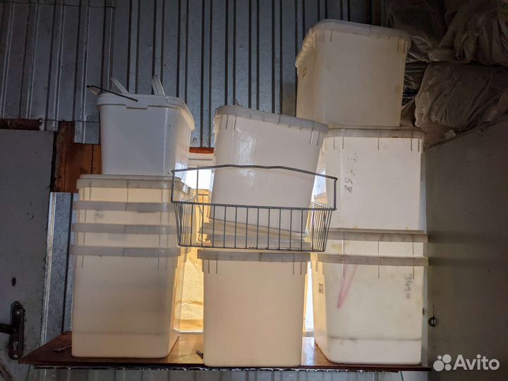 Контейнер пищевой пластиковый под мед