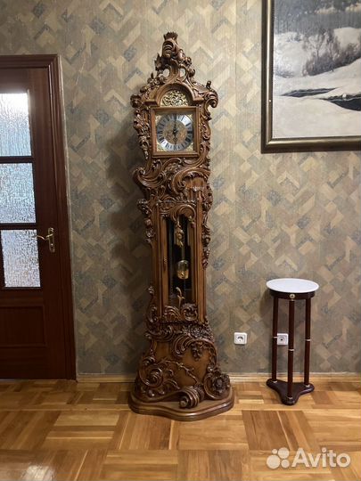 Напольные часы с боем