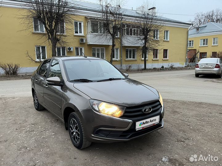 LADA Granta 1.6 МТ, 2019, 52 000 км