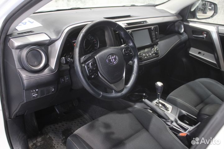 Toyota RAV4 2.2 AT, 2018, 173 820 км