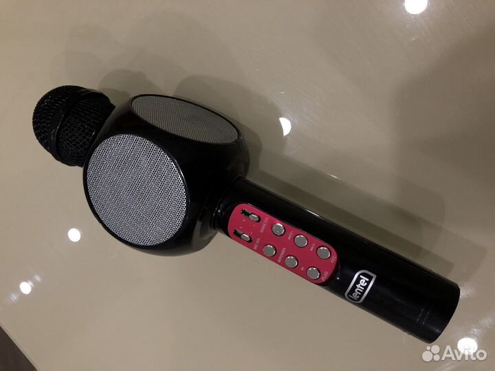 Караоке микрофон