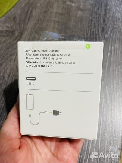 Зарядка на iPhone 20w