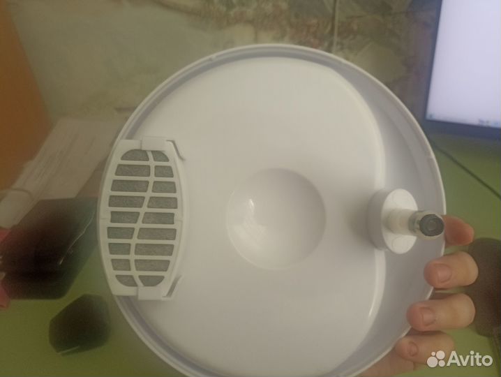 Фонтан поилка для кошек