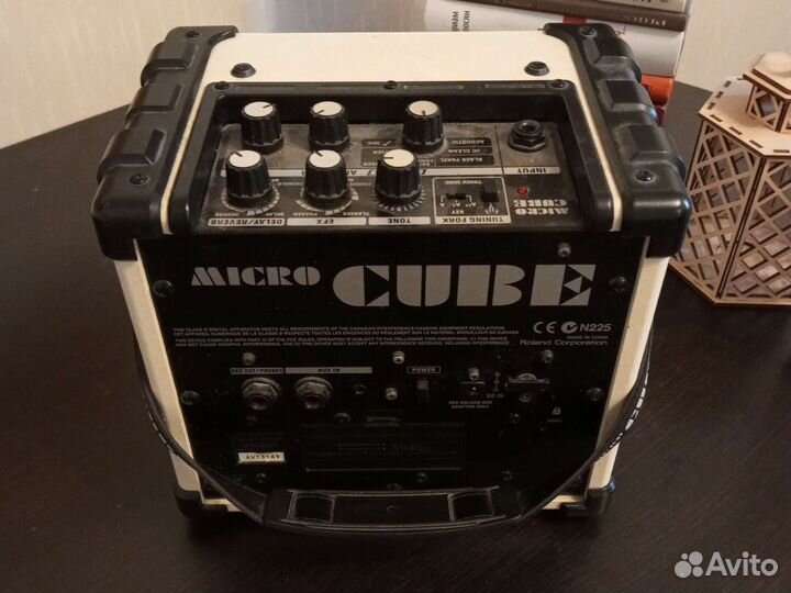 Roland micro cube white