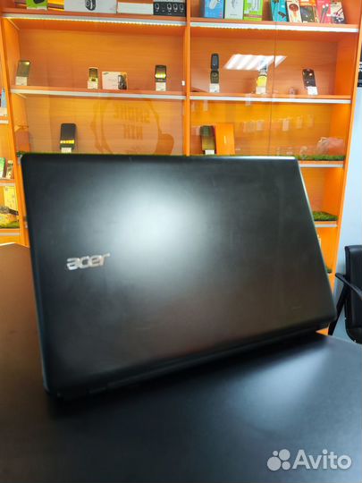 Ноутбук Acer E1-522 