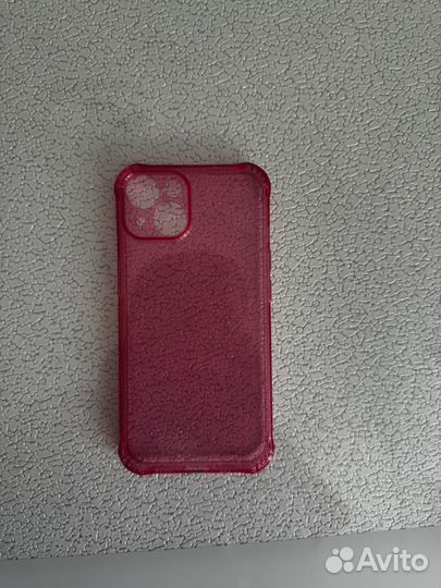 Чехол на iPhone 14