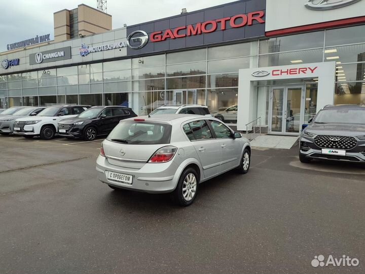 Opel Astra 1.8 МТ, 2012, 200 249 км