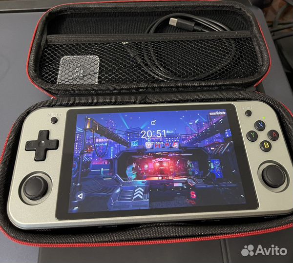 Игровая портативная приставка Anbernic rg552