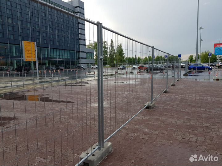 Ограждения строительные, секционные - Аренда
