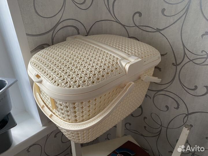 Переноска для животных пластиковая