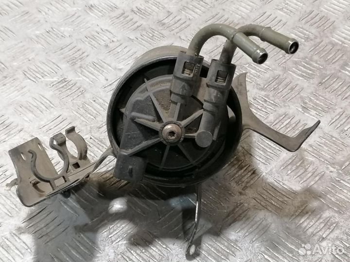 Корпус топливного фильтра Mitsubishi Carisma 2000