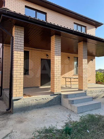 Дом 142 м² на участке 8 сот.