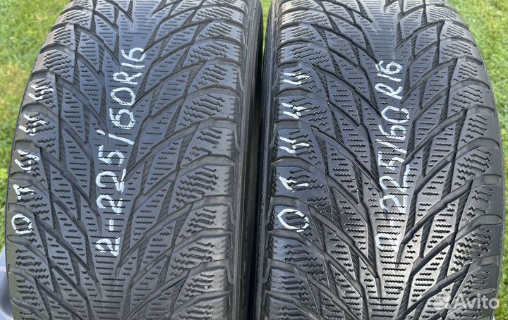 Nokian Tyres Hakkapeliitta R2 225/60 R16 103R