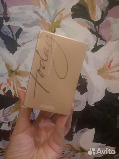 Today Avon Золотой тудей Раритет Духи