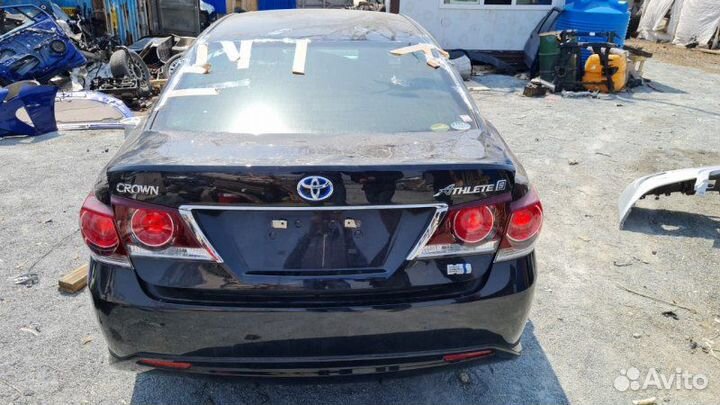 Защита днища кузова Toyota Crown AWS210 2arfse