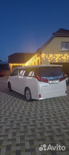 Toyota Alphard 2.5 CVT, 2019, 45 000 км