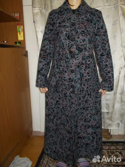 Демисезонное пальто