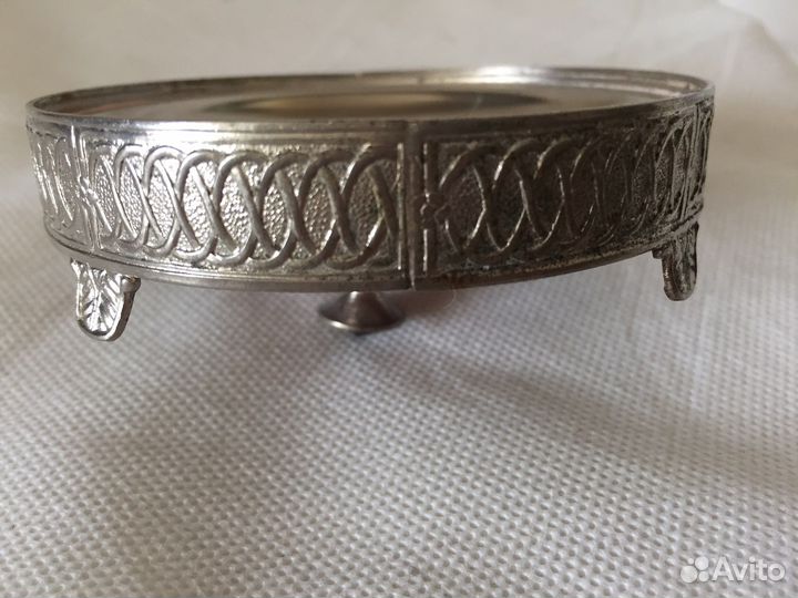 Шкатулка-пудреница