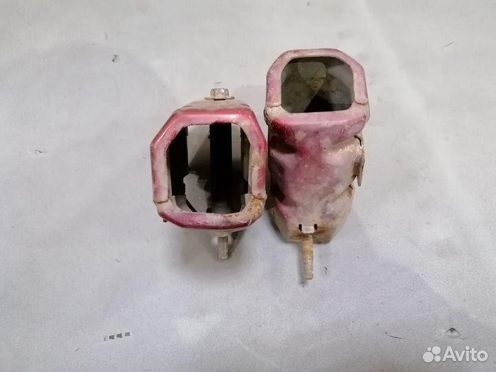 Кронштейн усилит.бампера перед.Nissan Almera N15