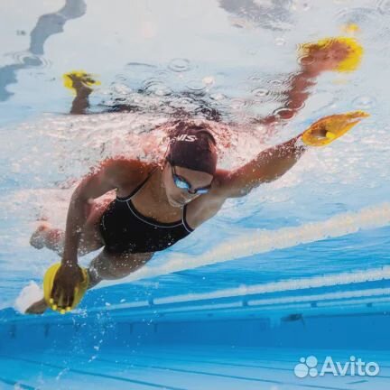 Finis Agility Paddles Floating