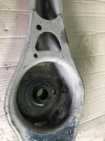 Рычаг задний правый Skoda Octavia A5