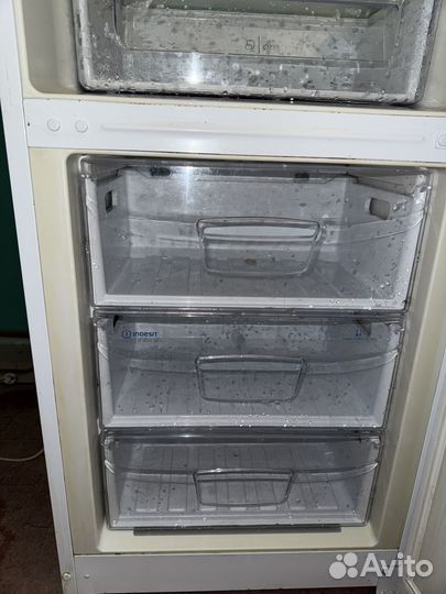 Холодильник indesit no frost
