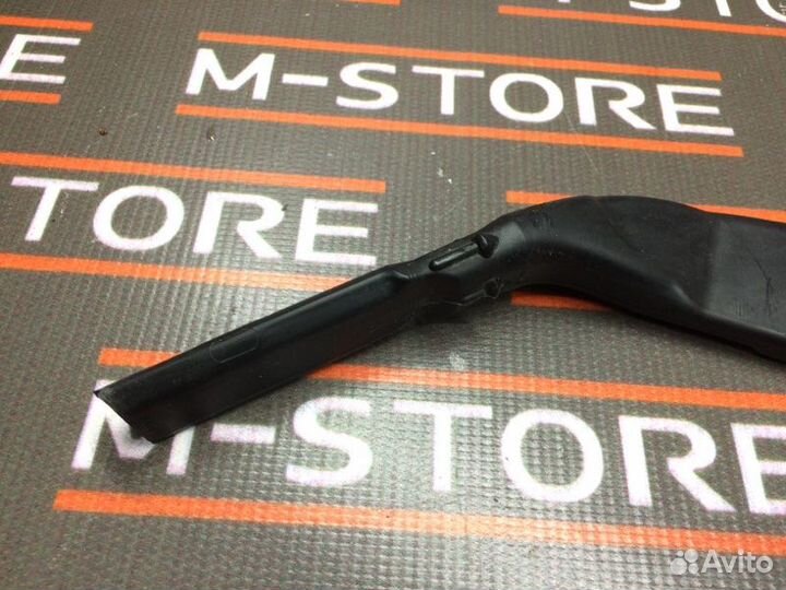 Водосток передний правый Mercedes-Benz S-Class