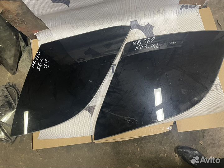 Стекло багажника боковое Mercedes ML163