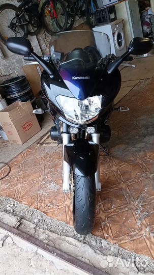 Kawa zr7
