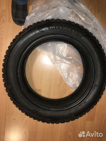 Michelin X-Ice North 4 205/55 R17 95T