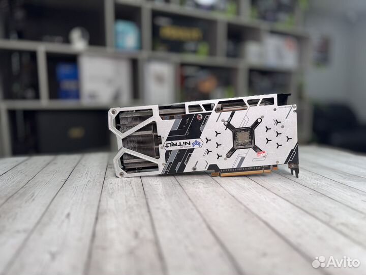 Видеокарта Sapphire Nitro+ Radeon RX 5700 XT 8G