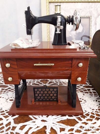 Музыкальная и другие шкатулки