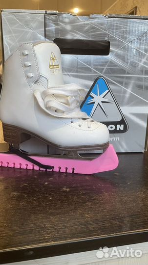 Коньки фигурные