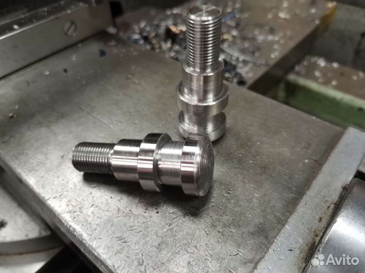 Токарные работы, токарь