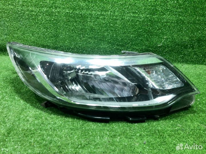 Фара передняя правая Kia Rio UB