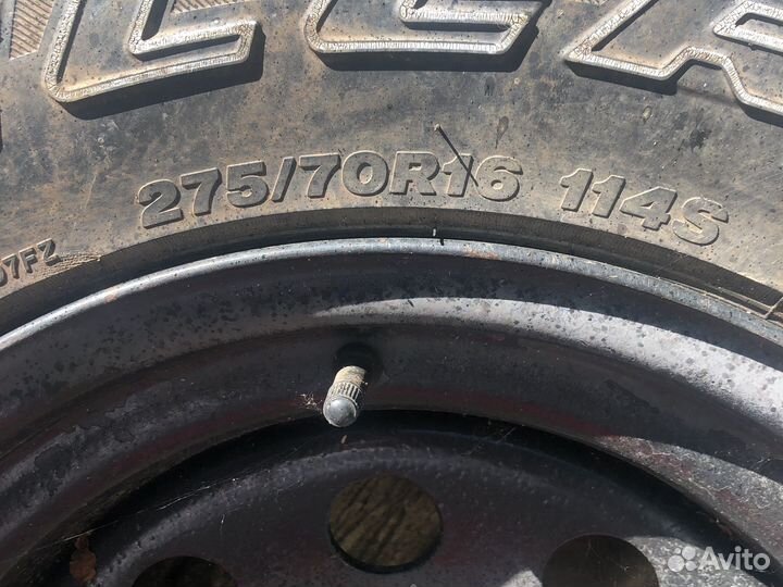 R16 Bridgestone Dueler A/T 275/70, PCD 5x139.7 DIA 110