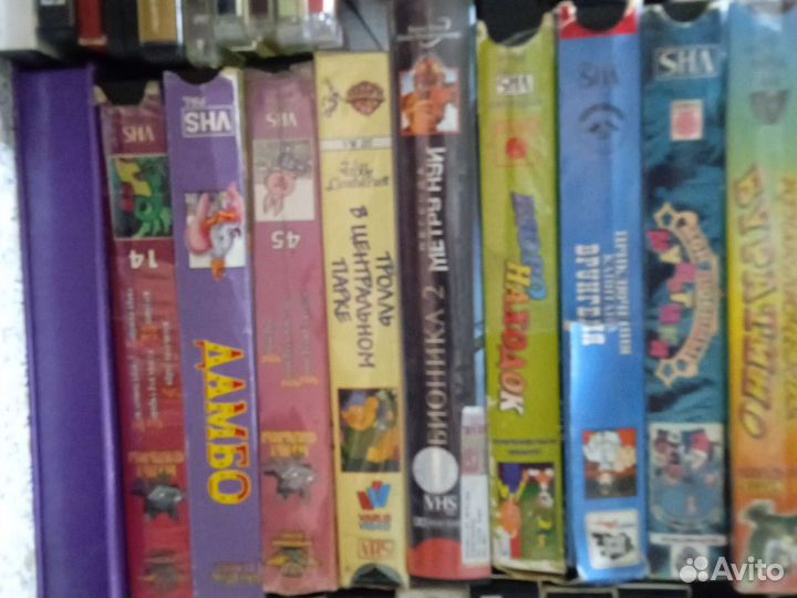 Видеокассеты