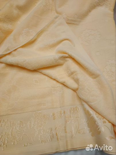 Простынь махровая 150*200 новая