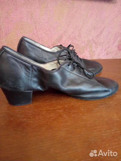 Туфли танцевальные муж.р. 42 нат. кожа