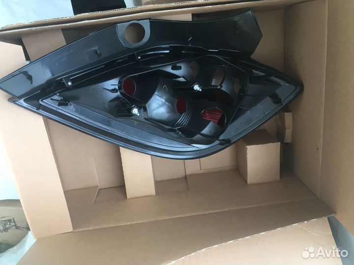 Задниe стопы Опель Астра Н хэтч