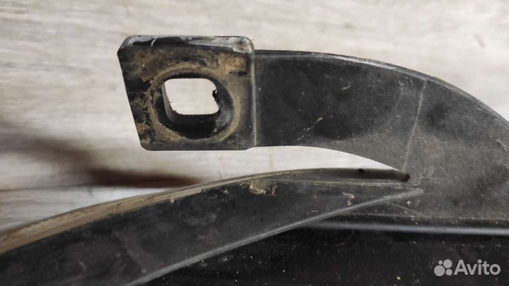 Фара левая Mitsubishi Colt Z34A