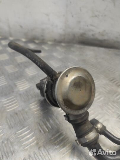 Клапан EGR Audi A4 кабриолет 1.8 BFB 2005