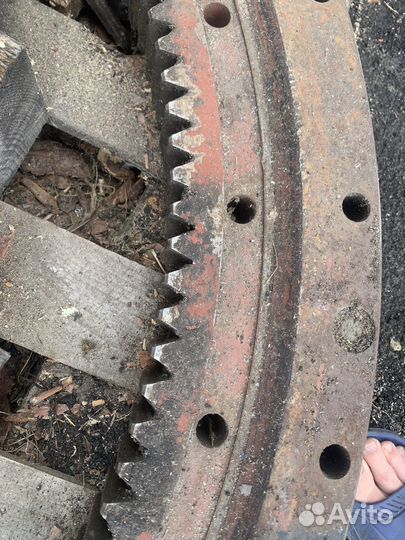 Круг поворотный 16 т