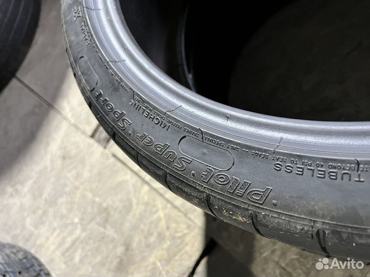Michelin Pilot Super Sport 225/40 R19