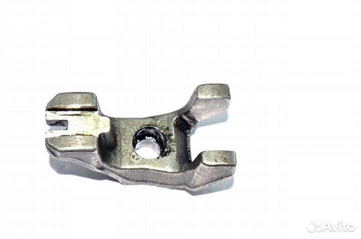 Крепление топливной форсунки mercedes-benz Actros