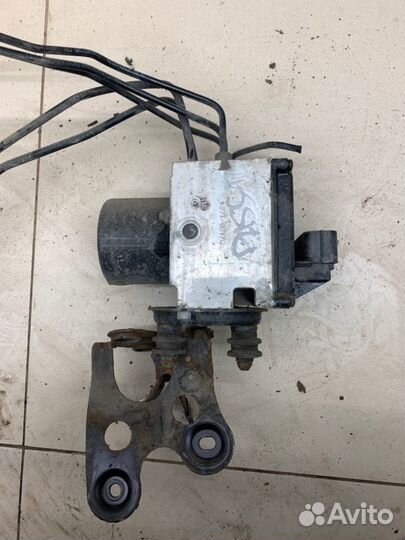 Блок abs Volkswagen Passat B6 седан BVY 2.0 бензин